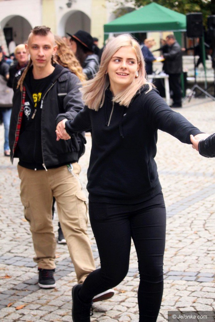 krotkie-spiecia-na-demonstracji-ws-aborcji-foto-65320