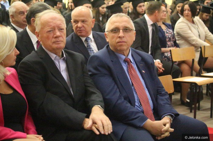 oficjalnie-uniwersytet-ekonomiczny-wystartowa-foto-65352