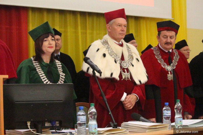 oficjalnie-uniwersytet-ekonomiczny-wystartowa-foto-65352