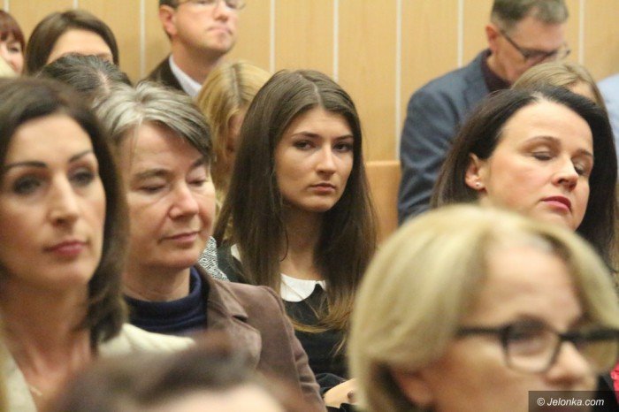 oficjalnie-uniwersytet-ekonomiczny-wystartowa-foto-65352