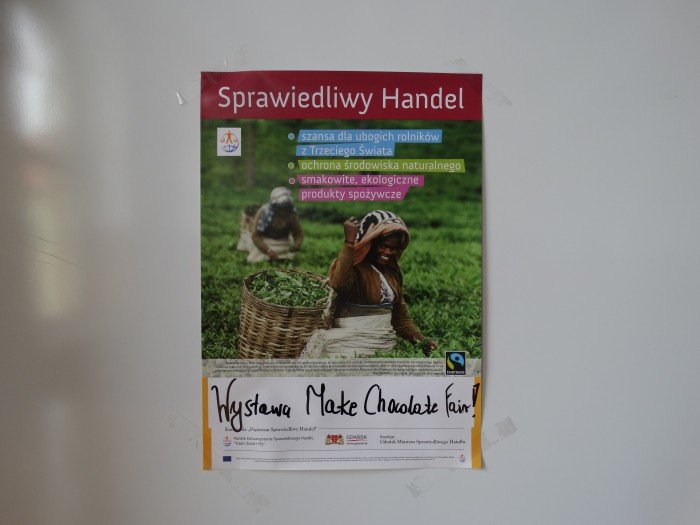 wystawa-sprawiedliwego-handlu-w-handlowce-foto-65368
