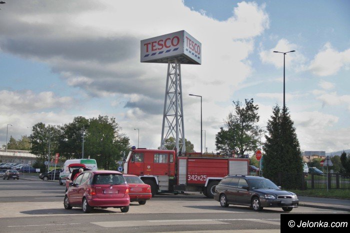 ewakuacja-w-tesco-przez-gupi-zart-aktualizacja-foto-65376