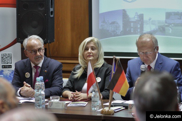 radni-z-aachen-na-uroczystej-sesji-rady-powiatu-foto-65381