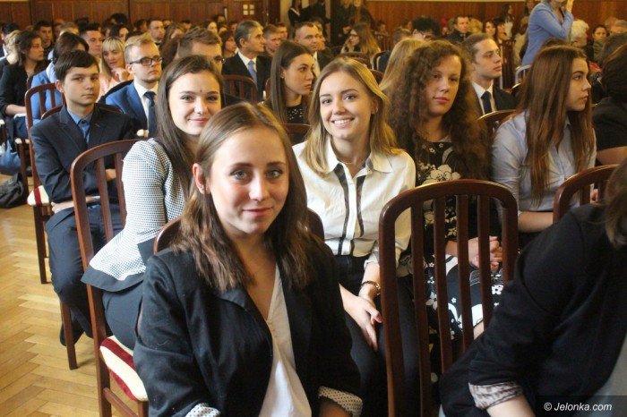 studenci-karkonoskiej-po-inauguracji-foto-65428