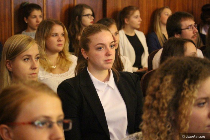 studenci-karkonoskiej-po-inauguracji-foto-65428
