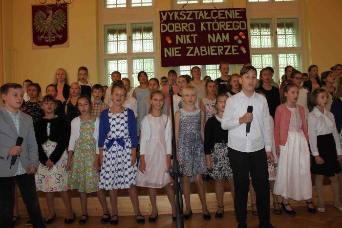 zyczenia-piosenki-i-wiersze-dla-nauczycieli-w-sp-2-foto-65482