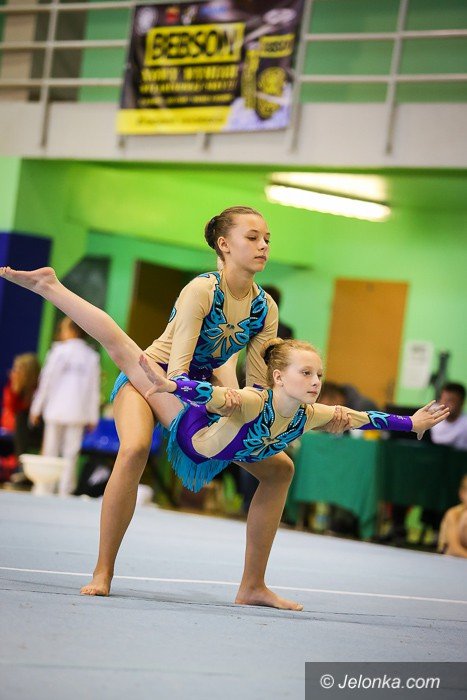 wysokie-loty-w-hali-przy-zotniczej-foto-65509