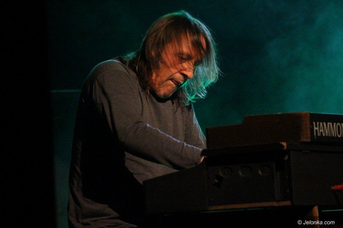 sebastian-riedel-z-zespoem-porwa-publicznosc-foto-65513