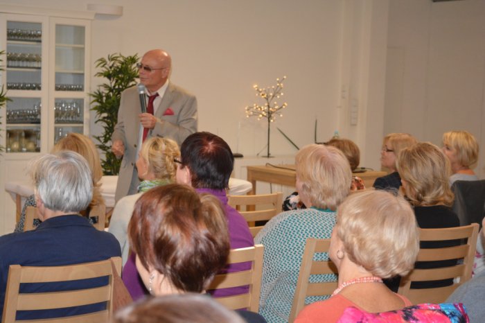 profesor-batieczko-z-wykadem-w-jeleniej-gorze-foto-65552