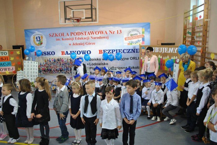 zaskakujaca-premiera-trzynastki-foto-65559