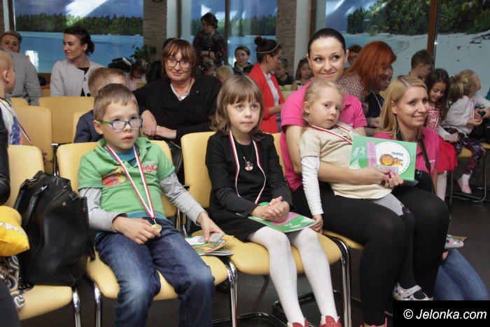 modzi-recytatorzy-w-akademii-happy-kids-foto-65604