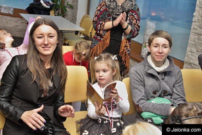 modzi-recytatorzy-w-akademii-happy-kids-foto-65604