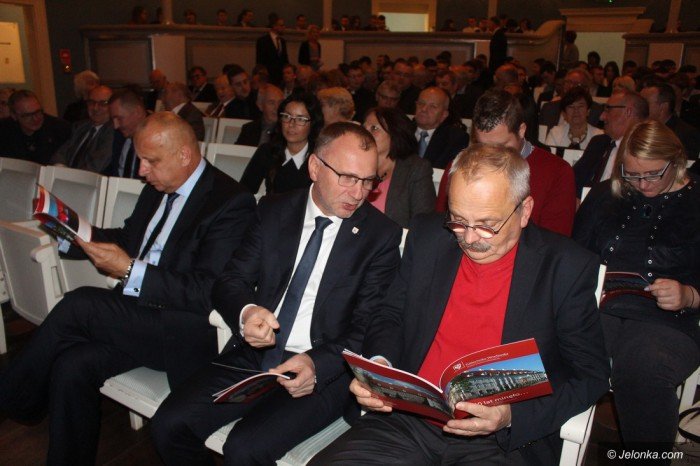 politechnika-w-jeleniej-gorze-ma-40-lat-foto-65606