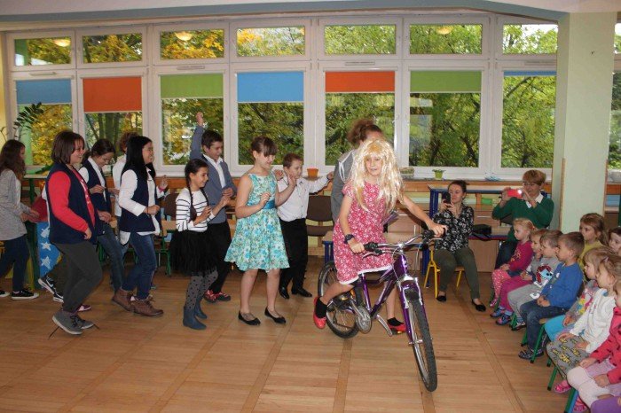 maska-poza-szkoa-foto-65628