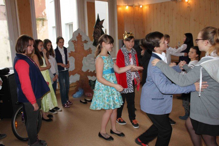 maska-poza-szkoa-foto-65628