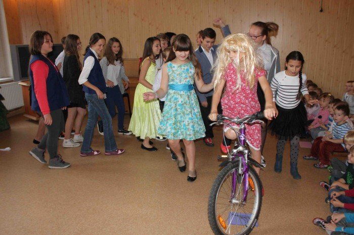 maska-poza-szkoa-foto-65628