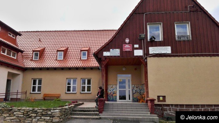 szkoa-podstawowa-w-kopancu-na-szostke-foto-65639