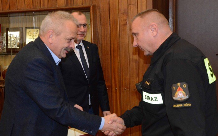 prezydent-spotka-sie-z-bohaterskimi-strazakami-foto-65647