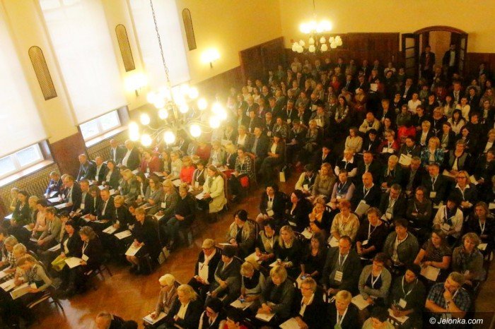 konferencja-o-zmianach-i-mozliwosciach-w-oswiacie-foto-65649