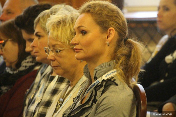 konferencja-o-zmianach-i-mozliwosciach-w-oswiacie-foto-65649
