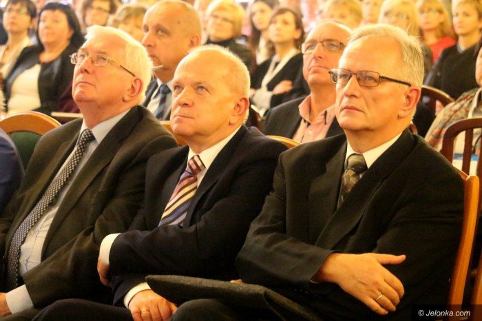 konferencja-o-zmianach-i-mozliwosciach-w-oswiacie-foto-65649