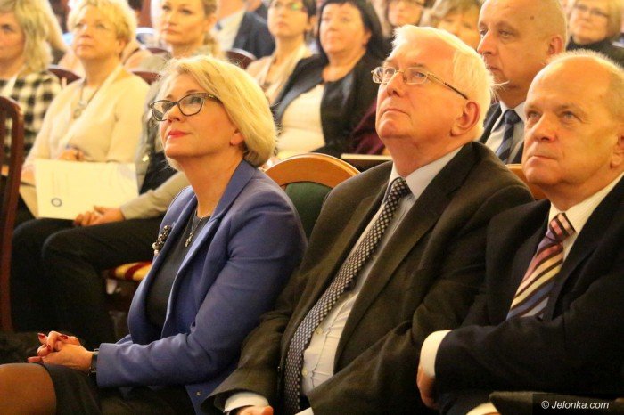 konferencja-o-zmianach-i-mozliwosciach-w-oswiacie-foto-65649