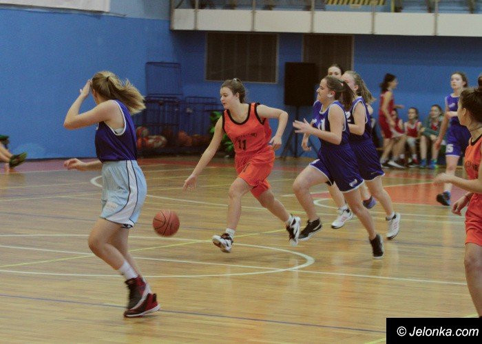 turniej-koszykowki-dla-gimnazjalistow-foto-65663