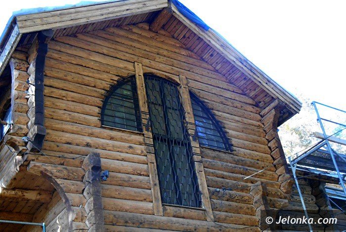 pawilon-norweski-z-dnia-na-dzien-pieknieje-foto-65675