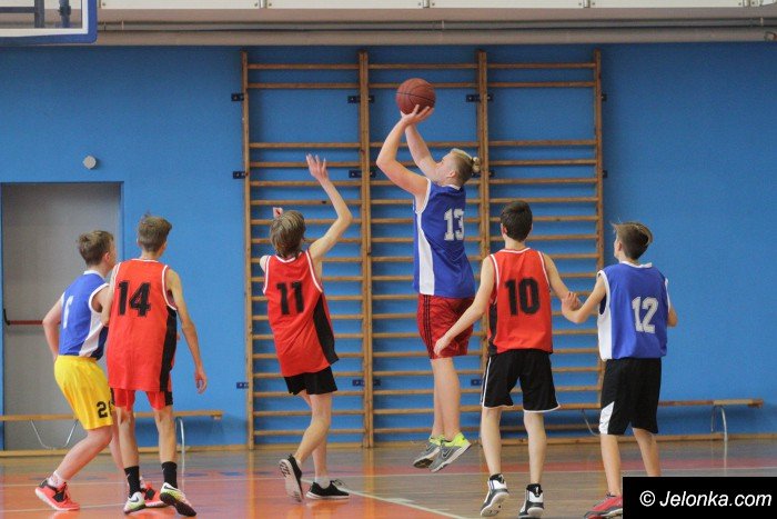 turniej-koszykowki-wczoraj-walczyli-gimnazjalisci-65679