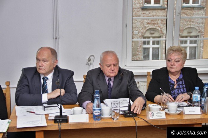 sesja-w-powiecie-kowary-przejey-liceum-foto-65697