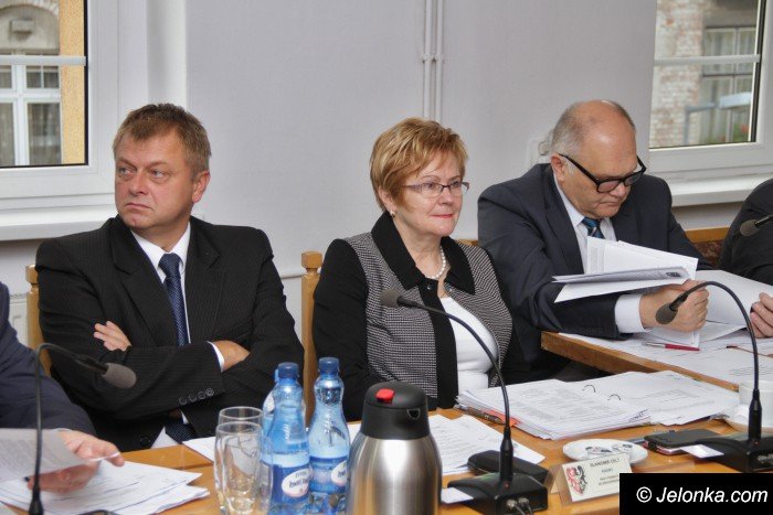 sesja-w-powiecie-kowary-przejey-liceum-foto-65697