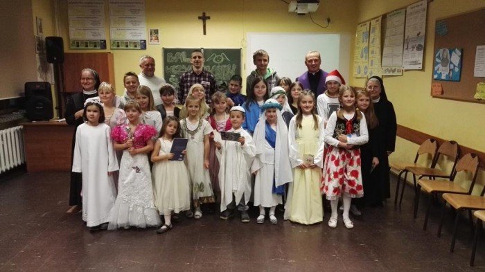 bal-wszystkich-swietych-w-cieplickiej-parafii-foto-65736