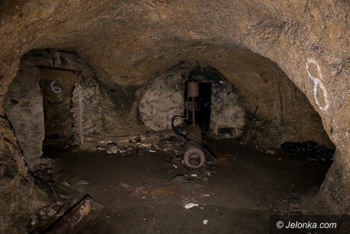 tumy-w-podziemiach-na-miedziance-foto-65834