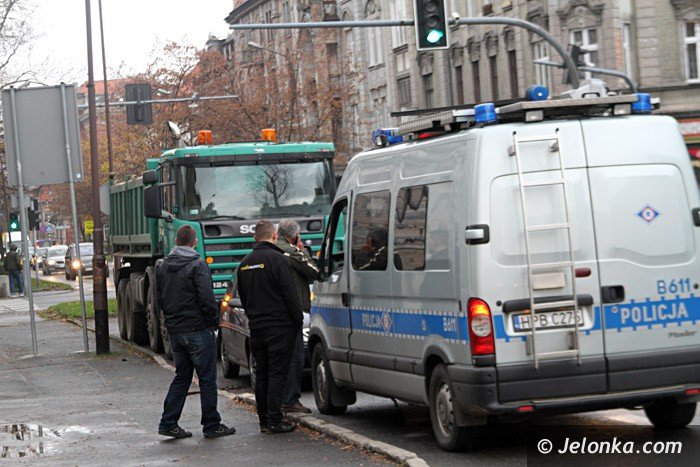 scania-najechaa-na-lancie-dwie-osoby-w-szpitalu-foto-65864