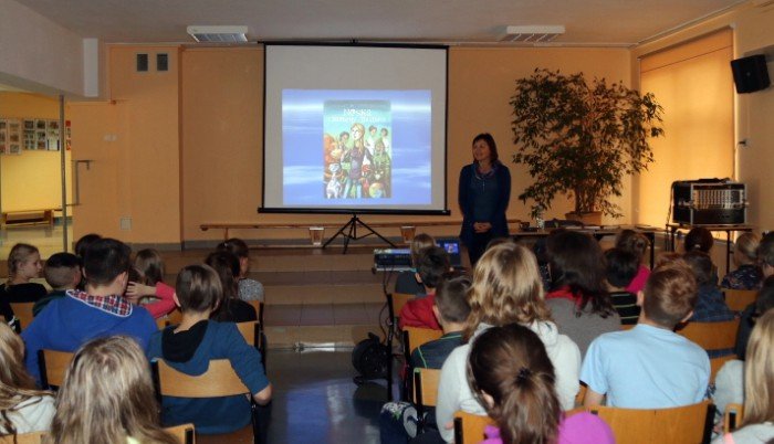 spotkanie-autorskie-z-joanna-m-chmielewska-foto-65878
