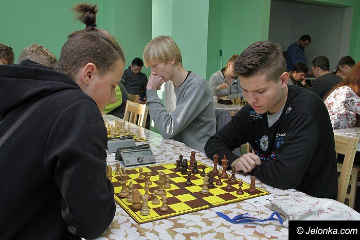 turniej-szachowy-szko-ponadgimnazjalnych-foto-65889