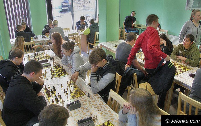 turniej-szachowy-szko-ponadgimnazjalnych-foto-65889