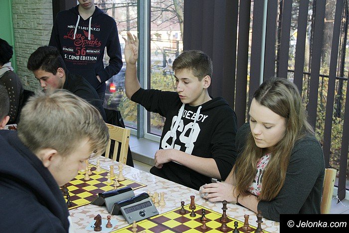turniej-szachowy-szko-ponadgimnazjalnych-foto-65889