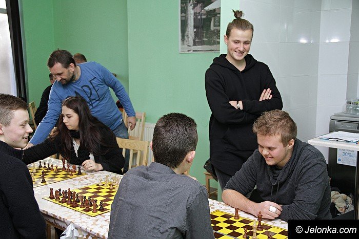 turniej-szachowy-szko-ponadgimnazjalnych-foto-65889