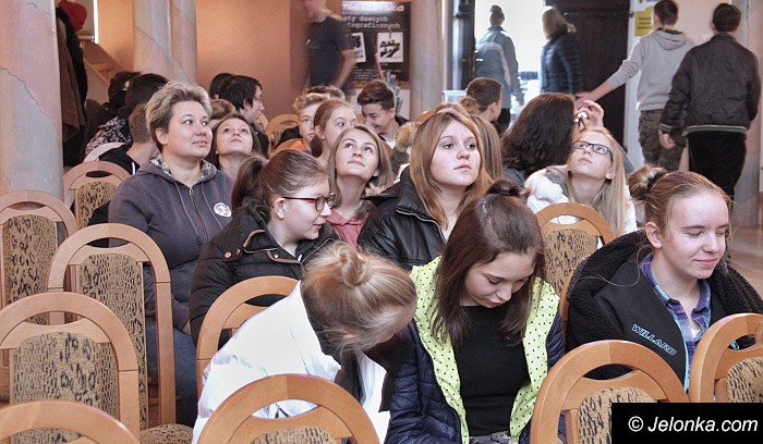 modzi-aktorzy-w-opowiesciach-ostatecznych-foto-65909