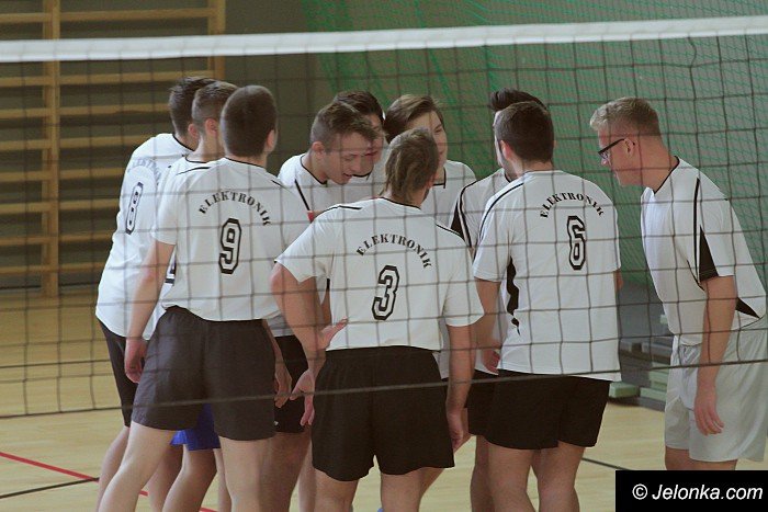 w-turniejach-mosu-rywalizowali-siatkarze-i-szachisci-foto-65928
