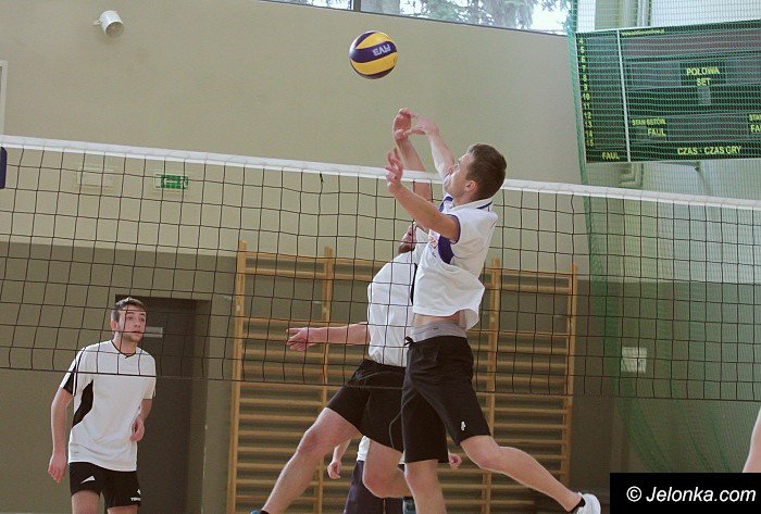 w-turniejach-mosu-rywalizowali-siatkarze-i-szachisci-foto-65928