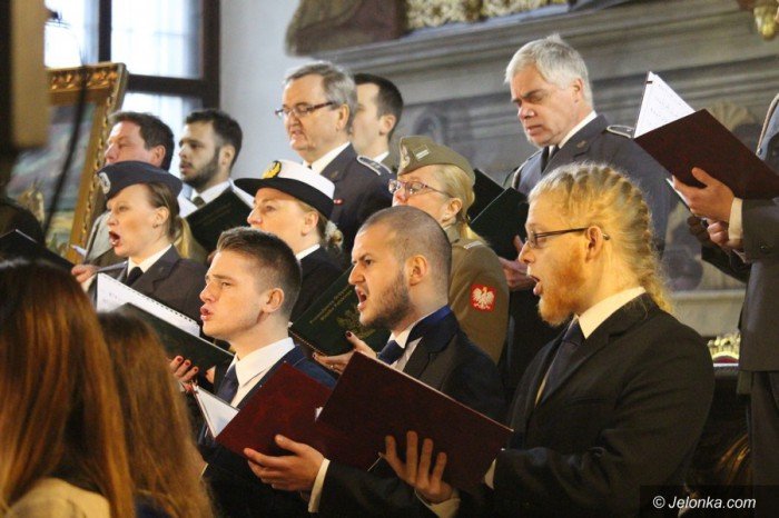 wspaniay-koncert-piesni-patriotycznych-foto-65937