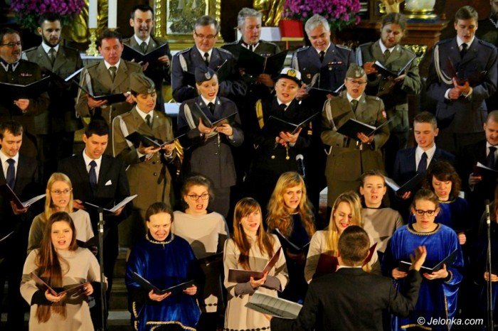 wspaniay-koncert-piesni-patriotycznych-foto-65937
