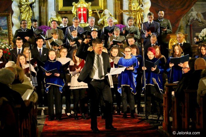 wspaniay-koncert-piesni-patriotycznych-foto-65937