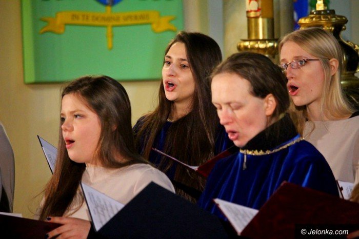 wspaniay-koncert-piesni-patriotycznych-foto-65937