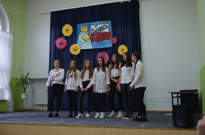 patriotycznie-rowniez-w-jedynce-foto-65959