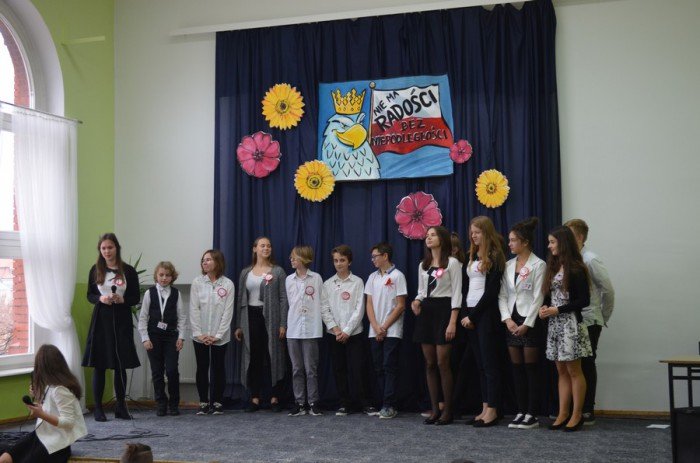 patriotycznie-rowniez-w-jedynce-foto-65959