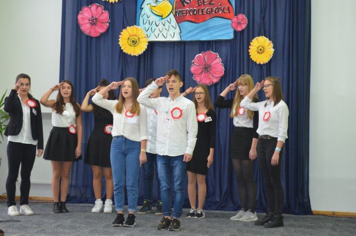 patriotycznie-rowniez-w-jedynce-foto-65959