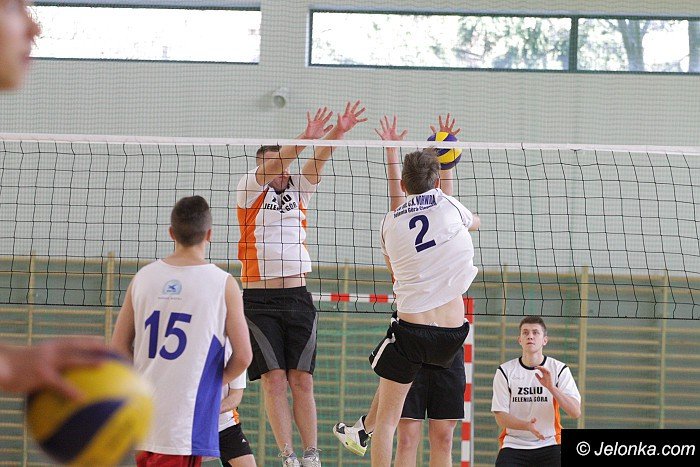 kolejne-mecze-siatkarzy-szko-ponadgimnazjalnych-foto-65979